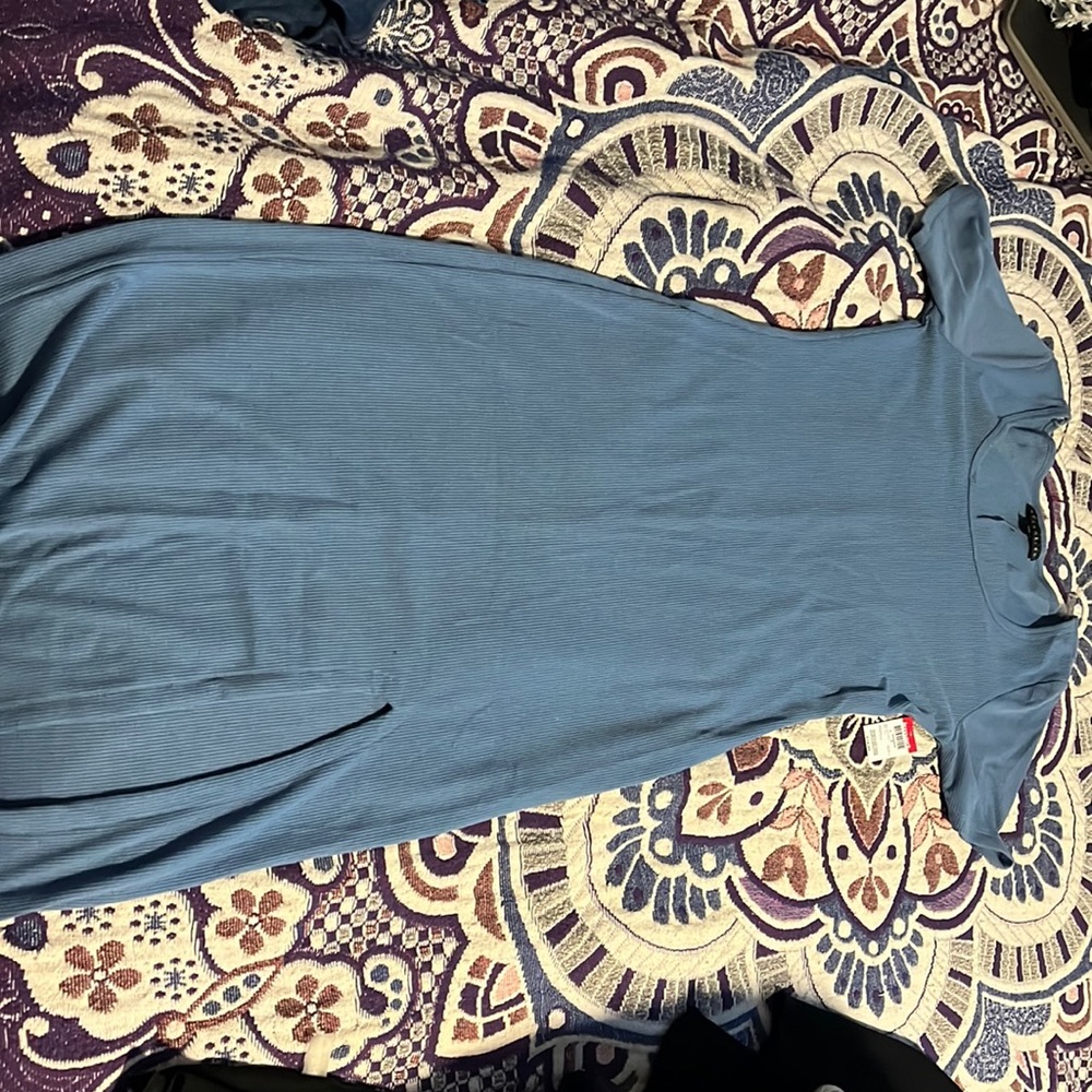 Large cute blue dress. Perfect for the summer.